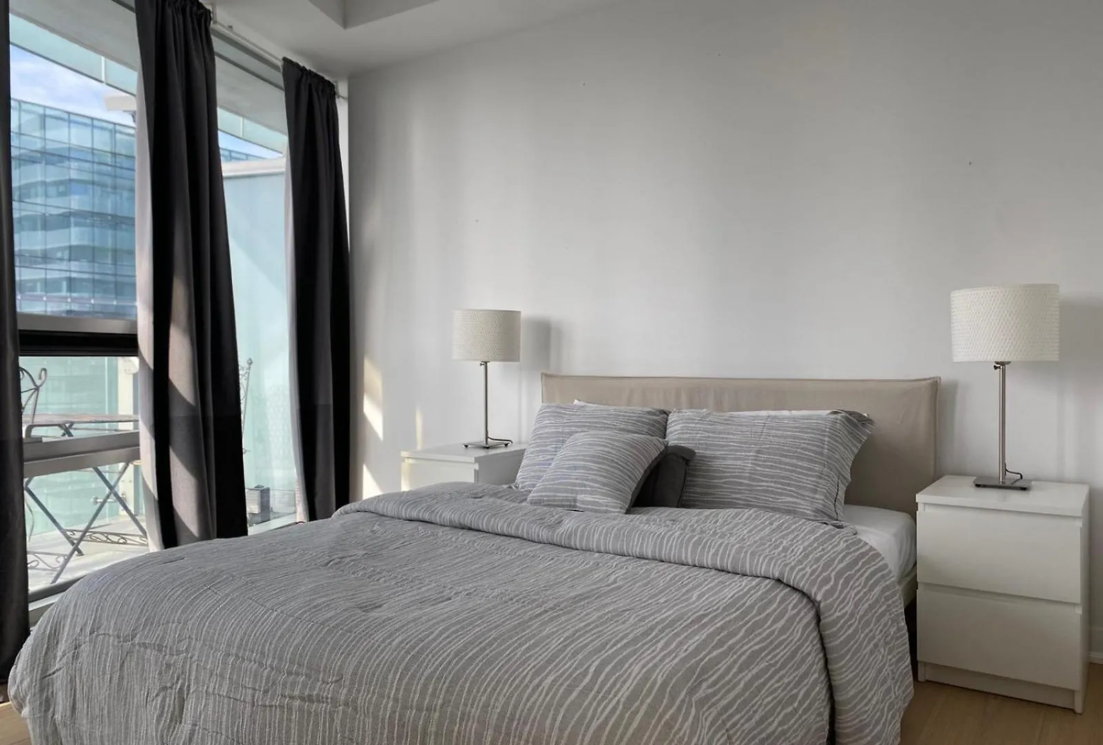 Downtown Deluxe Suite Toronto
