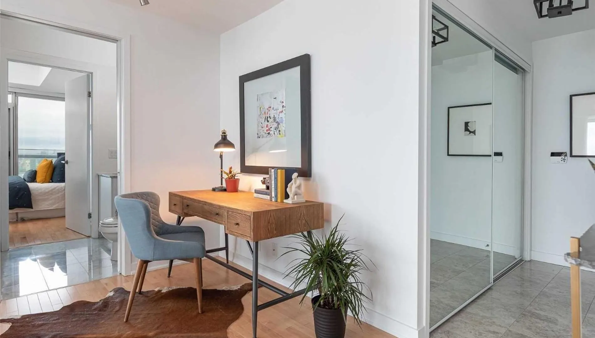 Downtown Deluxe Suite Toronto Apartment